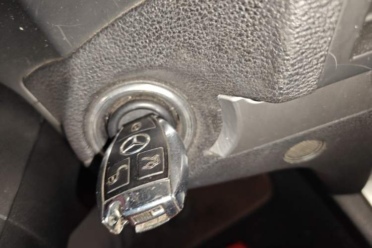 Used Mercedes-Benz E-Class 2010 E 260 CGI Convertible Vehicle Key