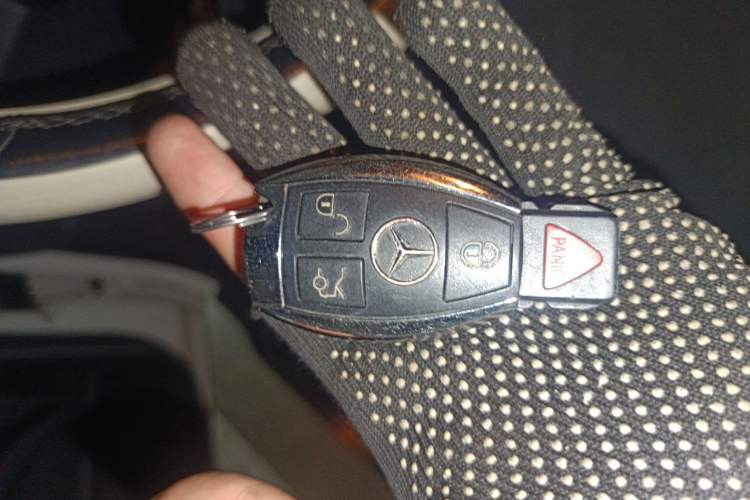 Used Mercedes-Benz E-Class 2010 E 260 CGI Coupe Vehicle Key