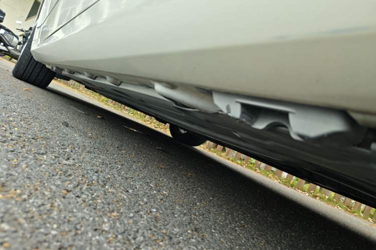 Used Mercedes-Benz E-Class 2010 E 260 CGI Coupe Chassis Rear Left