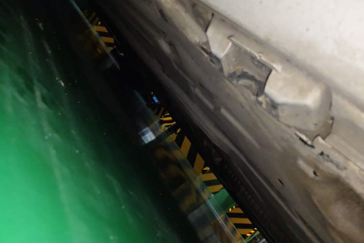 Used Mercedes-Benz E-Class 2010 E 260 CGI Coupe Chassis Rear Left