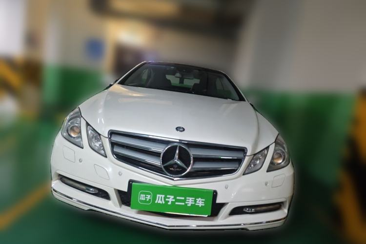 Used Mercedes-Benz E-Class 2010 E 260 CGI Coupe Front
