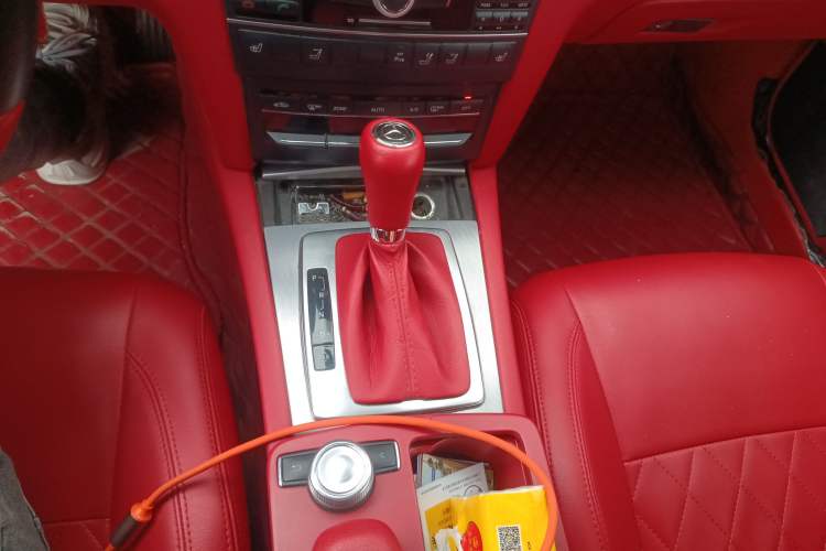 Used Mercedes-Benz E-Class 2010 E 260 CGI Convertible Gear Lever