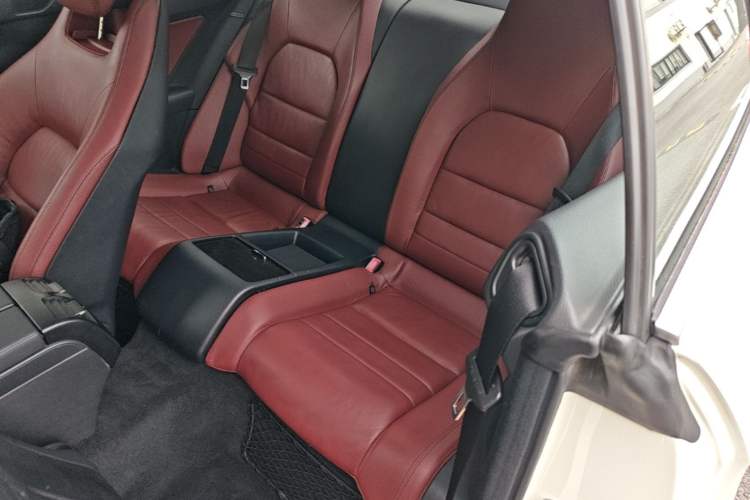 Used Mercedes-Benz E-Class 2010 E 260 CGI Coupe Left Rear Seat