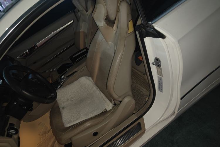 Used Mercedes-Benz E-Class 2010 E 260 CGI Coupe Left Rear Seat