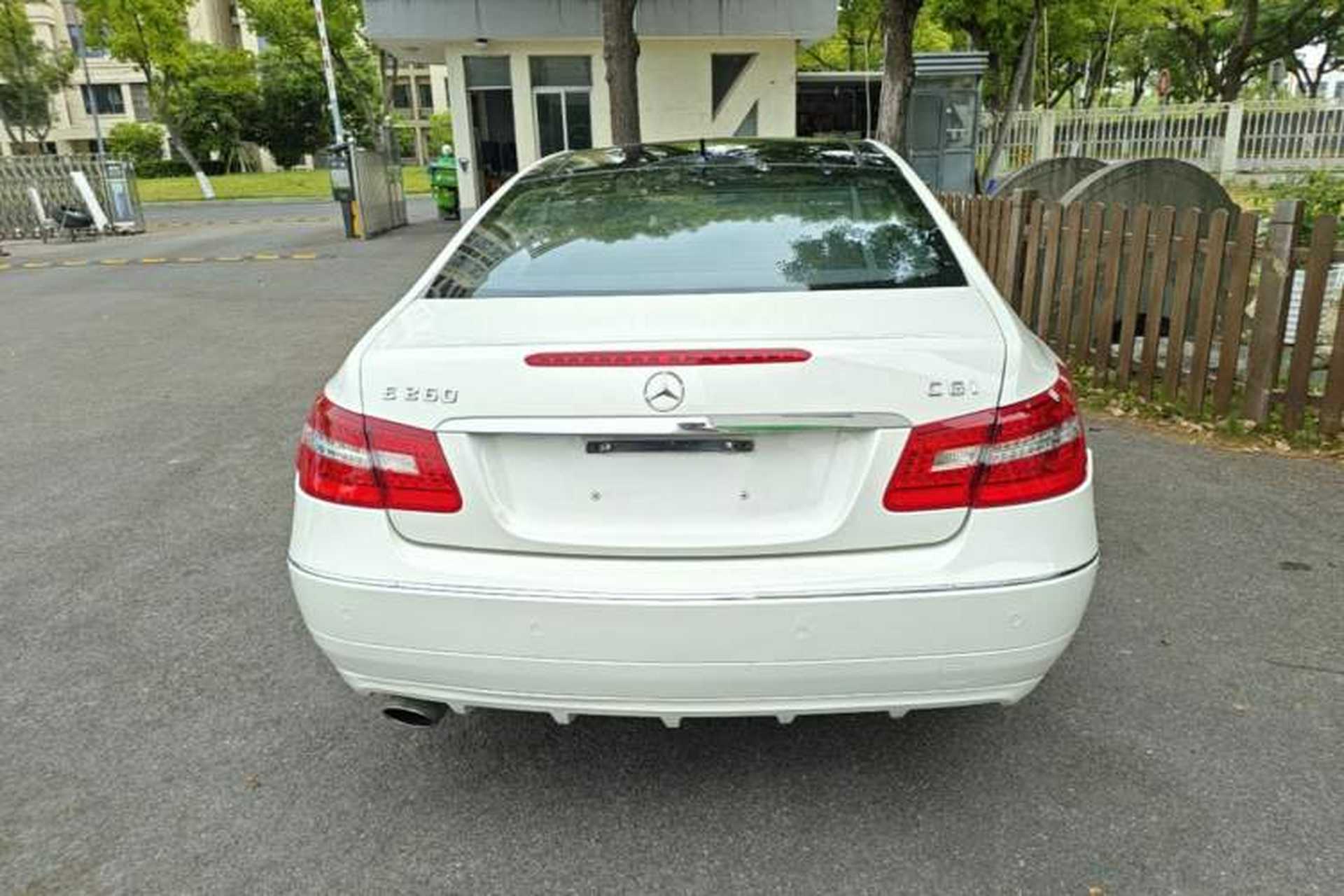 Used Mercedes-Benz E-Class 2010 E 260 CGI Coupe Rear