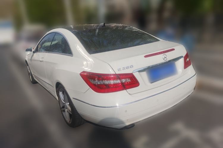 Used Mercedes-Benz E-Class 2010 E 260 CGI Coupe Rear Left 45 Deg