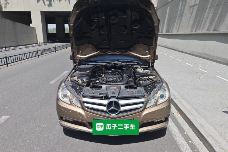 Used Mercedes-Benz E-Class 2010 E 260 CGI Coupe Engine Bay