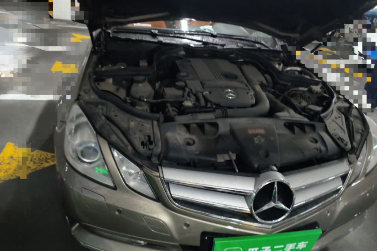 Used Mercedes-Benz E-Class 2010 E 260 CGI Coupe Engine Bay Right