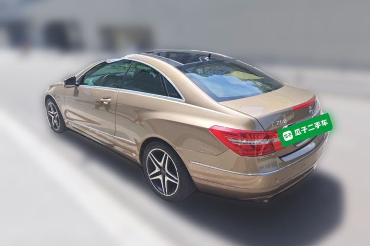 Used Mercedes-Benz E-Class 2010 E 260 CGI Coupe Rear Left 45 Deg
