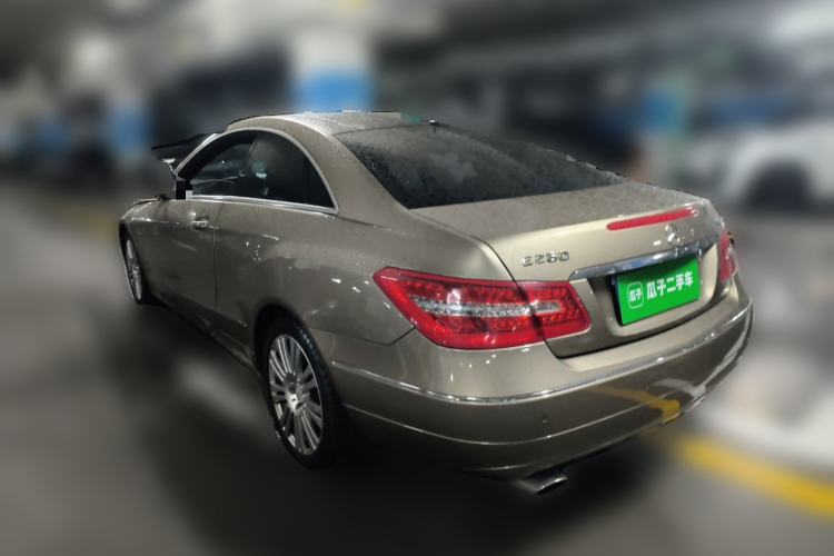 Used Mercedes-Benz E-Class 2010 E 260 CGI Coupe Rear Left 45 Deg