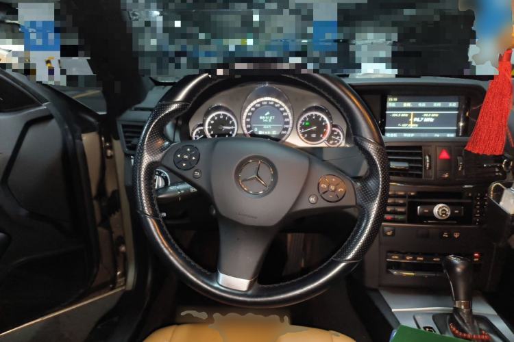 Used Mercedes-Benz E-Class 2010 E 260 CGI Coupe Steering Wheel