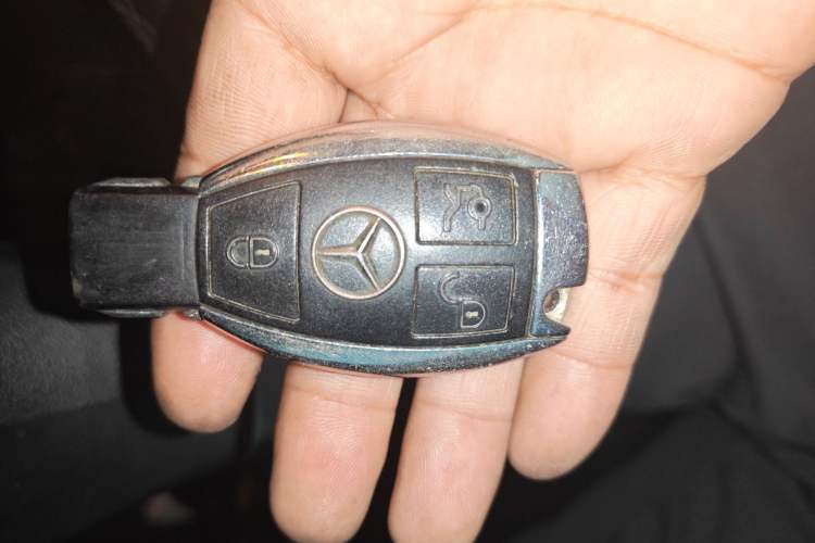 Used Mercedes-Benz E-Class 2010 E 260 CGI Coupe Vehicle Key