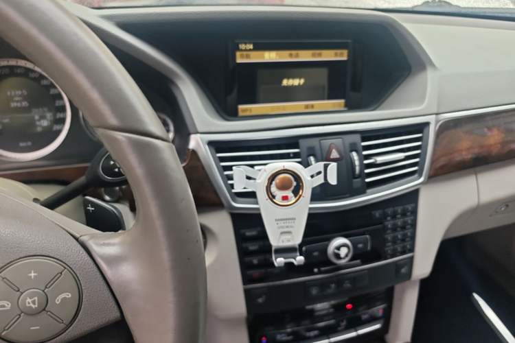 Used Mercedes-Benz E-Class 2011 E 300 L Elegant Model Audio And AC Panel