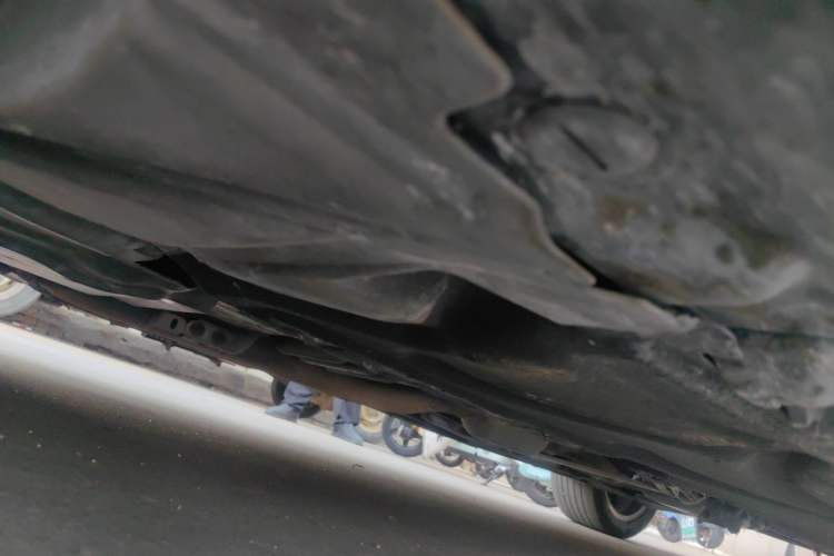 Used Mercedes-Benz E-Class 2011 E 200 L CGI Elegant Model Chassis Front Left