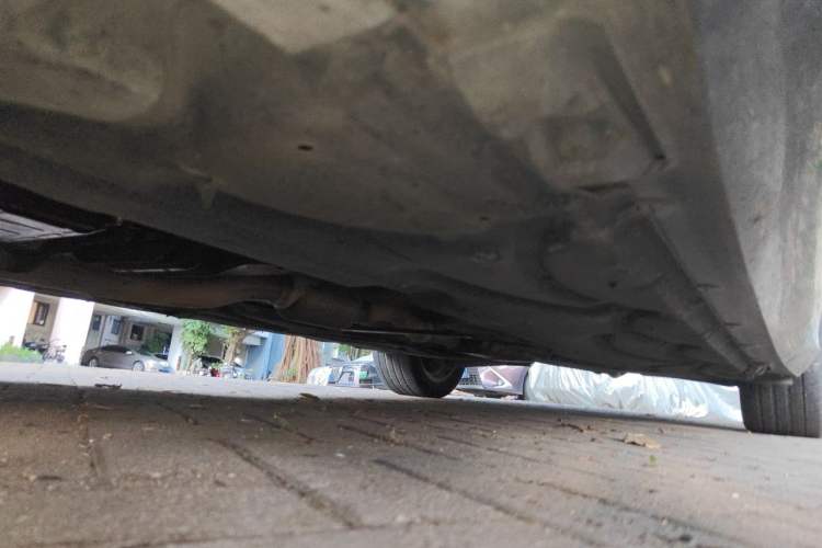 Used Mercedes-Benz E-Class 2011 E 200 L CGI Elegant Model Chassis Front Left