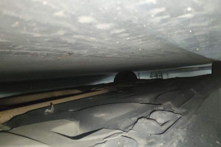 Used Mercedes-Benz E-Class 2011 E 300 L Elegant Model Chassis Front Right