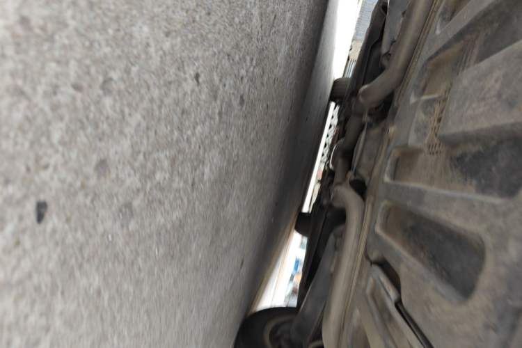 Used Mercedes-Benz E-Class 2011 E 300 L Elegant Model Chassis Rear