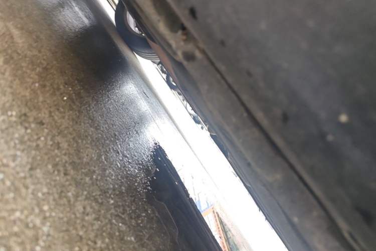 Used Mercedes-Benz E-Class 2011 E 300 L Elegant Model Chassis Rear Left