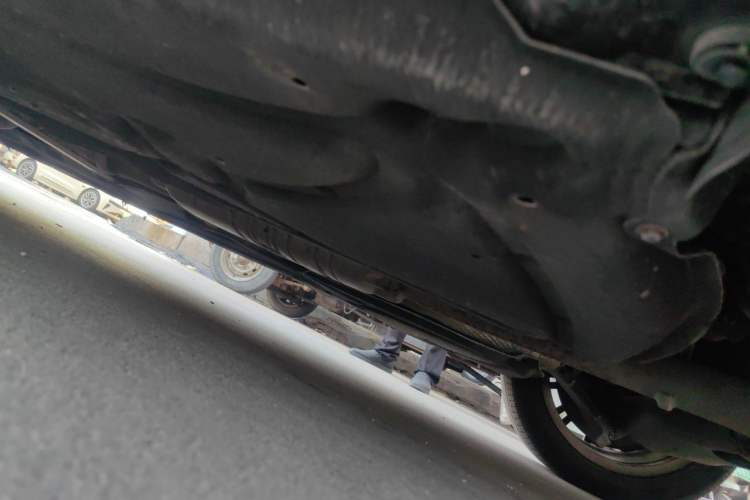 Used Mercedes-Benz E-Class 2011 E 200 L CGI Elegant Model Chassis Rear Left