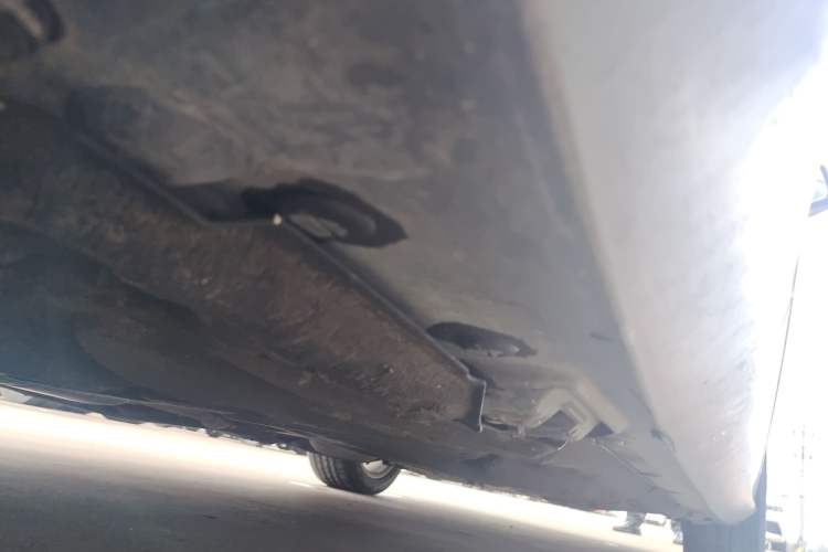 Used Mercedes-Benz E-Class 2011 E 260 L CGI Fashion Model Chassis Rear Right