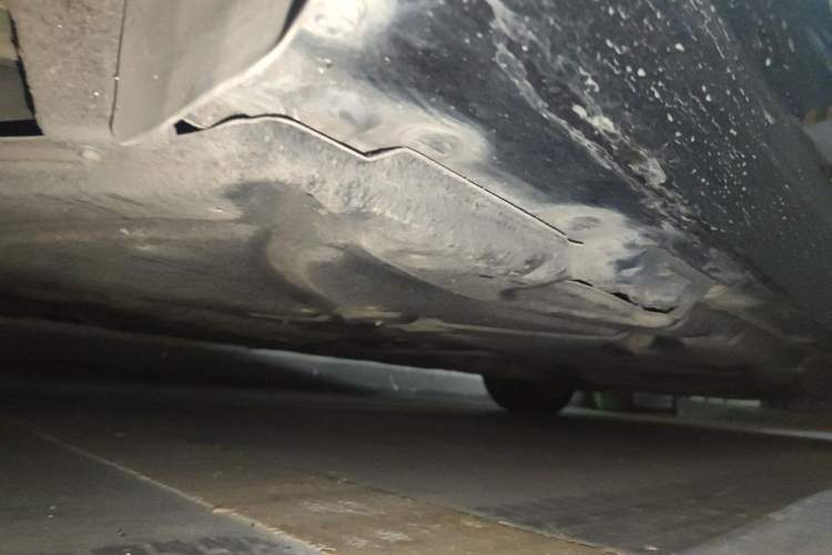 Used Mercedes-Benz E-Class 2011 E 300 L Elegant Model Chassis Rear Right