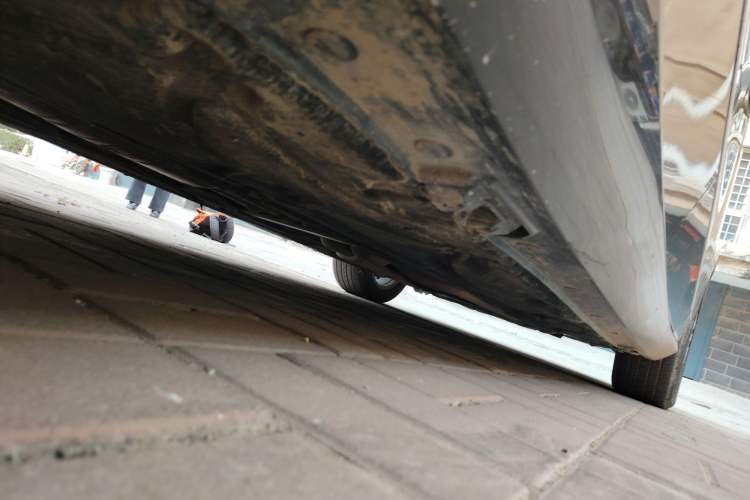 Used Mercedes-Benz E-Class 2011 E 300 L Elegant Model Chassis Rear Right