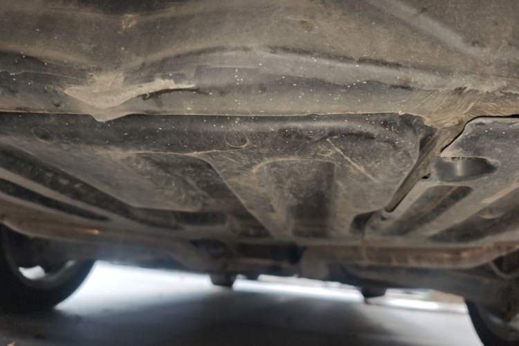 Used Mercedes-Benz E-Class 2011 E 300 L Elegant Model Chassis Rear