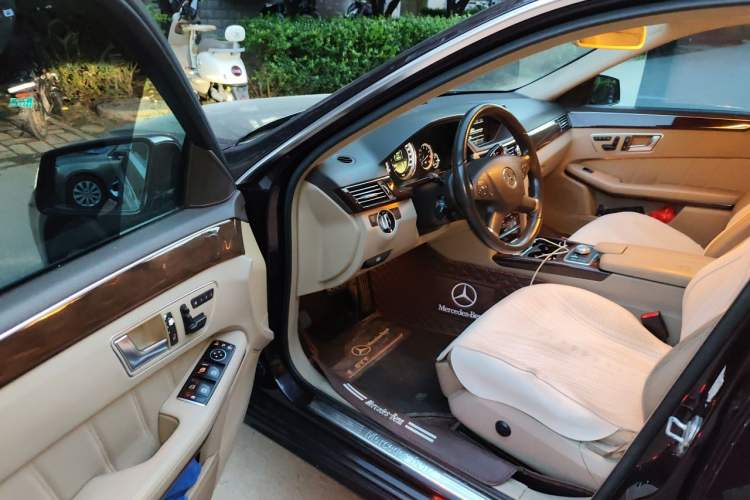 Used Mercedes-Benz E-Class 2011 E 300 L Elegant Model Driver Seat