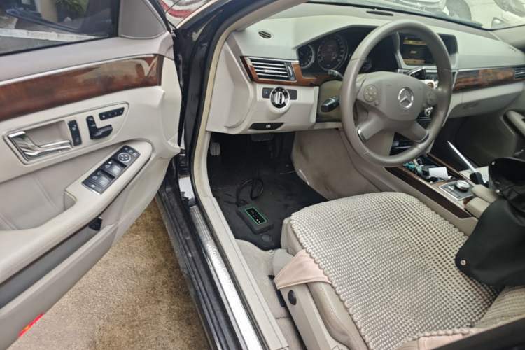 Used Mercedes-Benz E-Class 2011 E 300 L Elegant Model Driver Seat