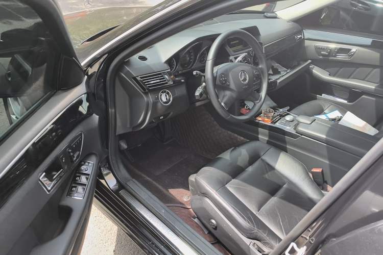 Used Mercedes-Benz E-Class 2011 E 300 L Fashion Prestige Model Driver Seat