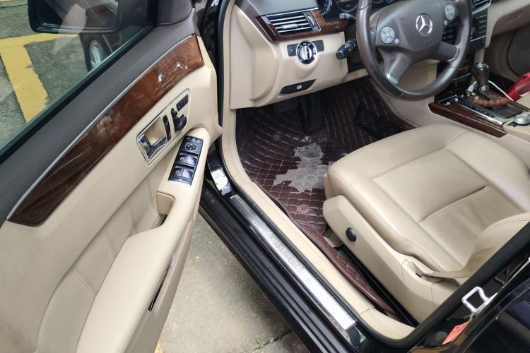 Used Mercedes-Benz E-Class 2011 E 200 L CGI Elegant Model Driver Seat