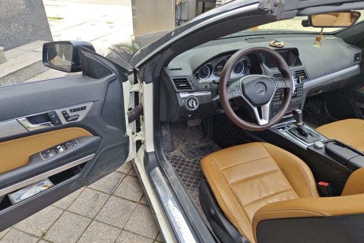 Used Mercedes-Benz E-Class 2011 E 260 CGI Convertible Edition Driver Seat