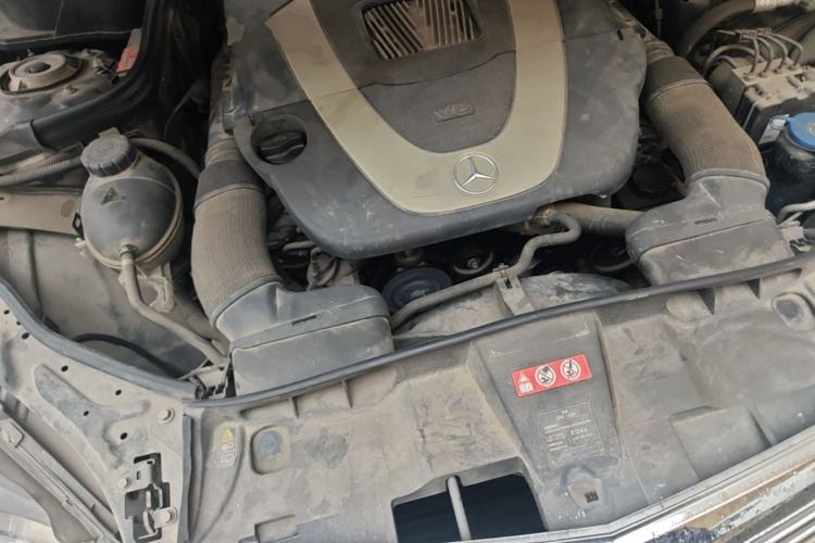 Used Mercedes-Benz E-Class 2011 E 300 L Elegant Model Engine Bay