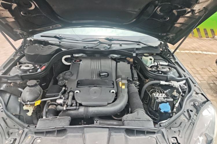 Used Mercedes-Benz E-Class 2011 E 200 L CGI Elegant Model Engine Bay