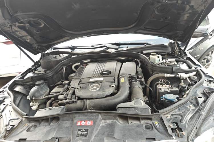 Used Mercedes-Benz E-Class 2011 E 200 L CGI Elegant Model Engine Bay