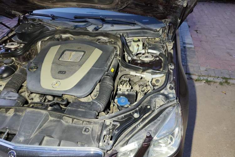 Used Mercedes-Benz E-Class 2011 E 300 L Elegant Model Engine Bay Left