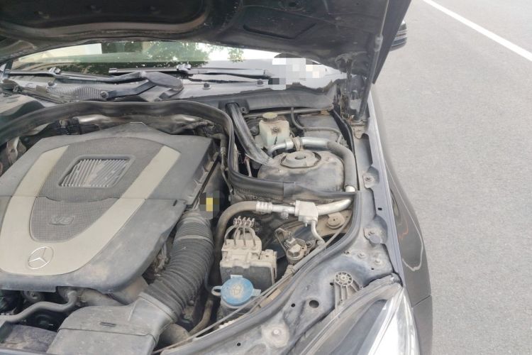Used Mercedes-Benz E-Class 2011 E 300 L Fashion Prestige Model Engine Bay Left