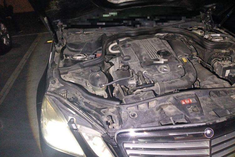 Used Mercedes-Benz E-Class 2011 E 200 L CGI Elegant Model Engine Bay Right