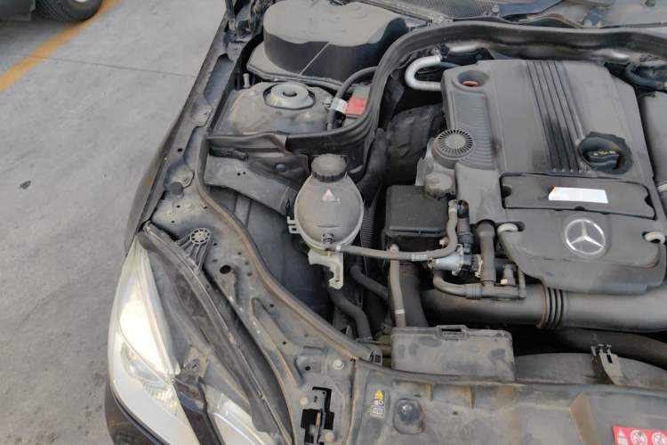 Used Mercedes-Benz E-Class 2011 E 200 L CGI Elegant Model Engine Bay Right