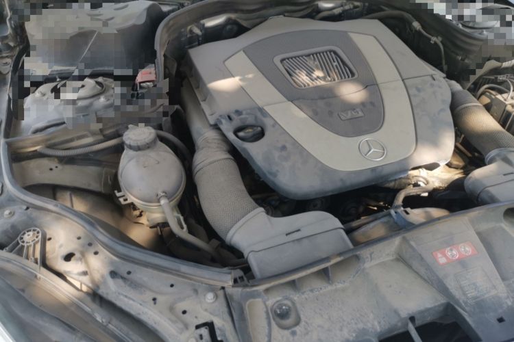 Used Mercedes-Benz E-Class 2011 E 300 L Elegant Model Engine Bay Right