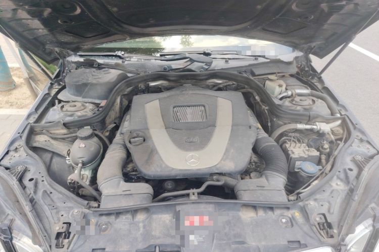 Used Mercedes-Benz E-Class 2011 E 300 L Fashion Prestige Model Engine Bay