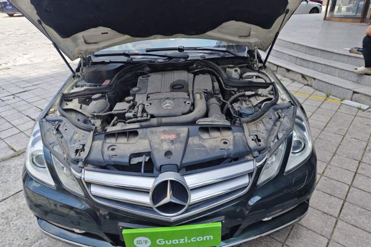 Used Mercedes-Benz E-Class 2011 E 260 CGI Convertible Edition Engine Bay