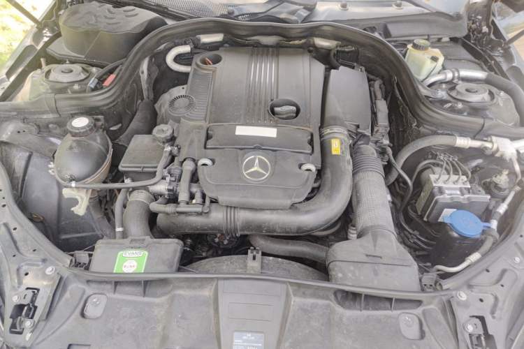 Used Mercedes-Benz E-Class 2011 E 200 L CGI Elegant Model Engine Bay