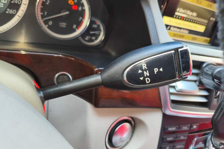 Used Mercedes-Benz E-Class 2011 E 300 L Elegant Model Gear Lever