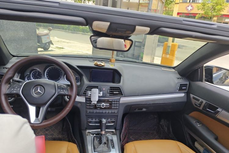Used Mercedes-Benz E-Class 2011 E 260 CGI Convertible Edition Headliner