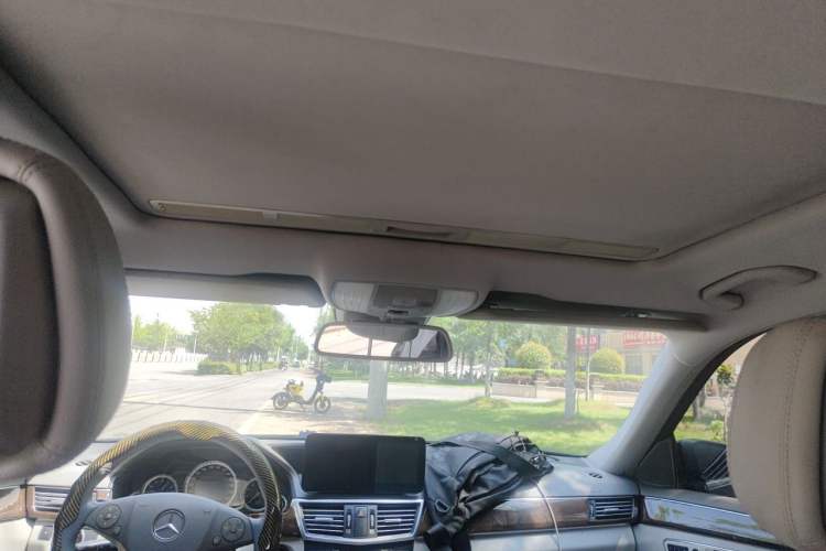Used Mercedes-Benz E-Class 2011 E 200 L CGI Elegant Model Headliner