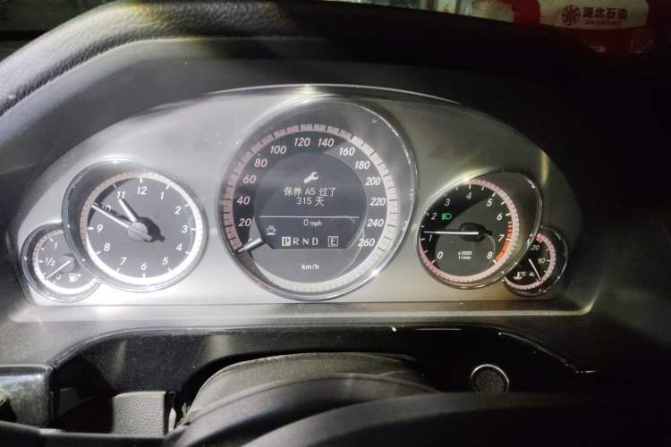 Used Mercedes-Benz E-Class 2011 E 260 L CGI Fashion Model Instrument Cluster