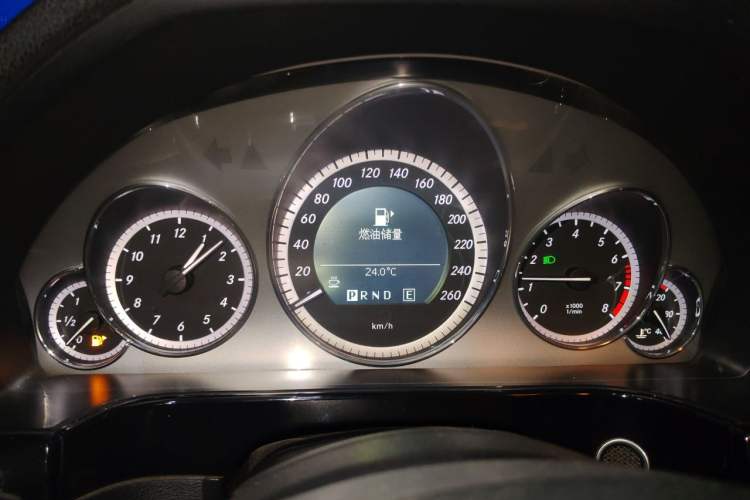 Used Mercedes-Benz E-Class 2011 E 260 L CGI Fashion Model Instrument Cluster