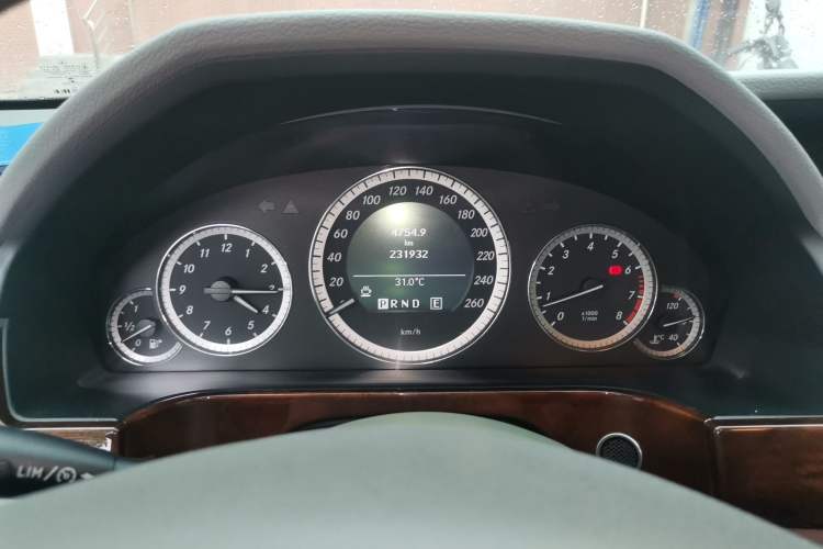 Used Mercedes-Benz E-Class 2011 E 200 L CGI Elegant Model Instrument Cluster