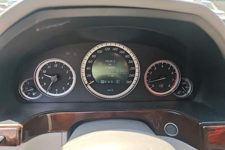 Used Mercedes-Benz E-Class 2011 E 200 L CGI Elegant Model Instrument Cluster